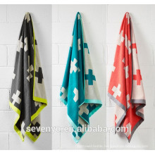 Hot sale Double jacquard cross pattern design Bath towel Bath sheet BtT-115 China Supplier